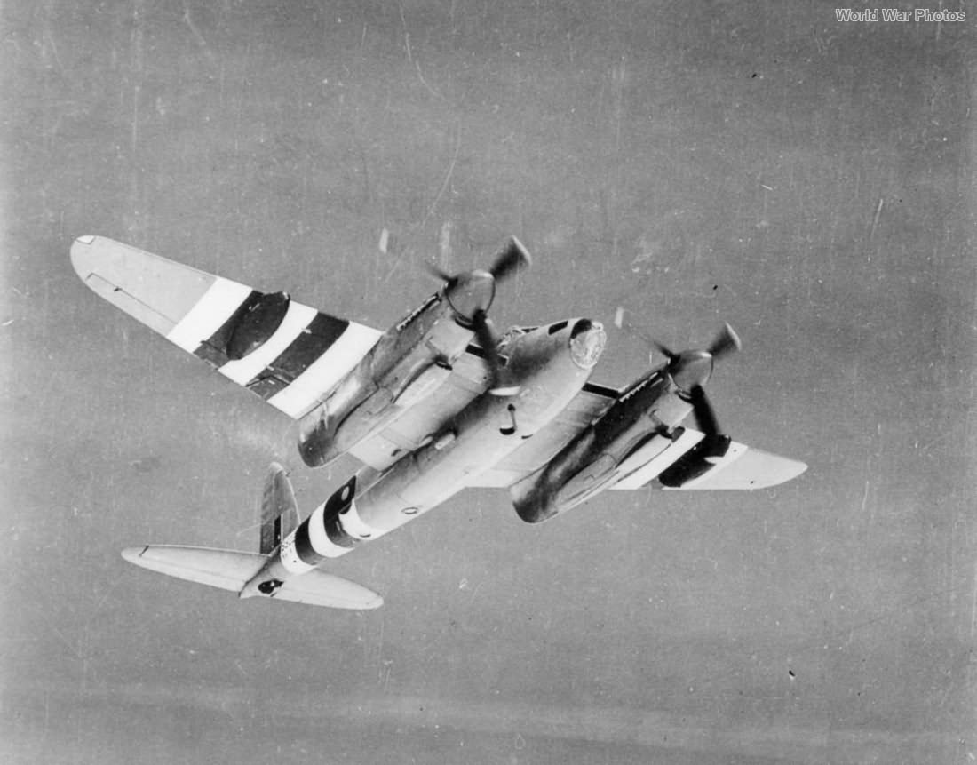 Mosquito PR XVI NS502 544 Sqn