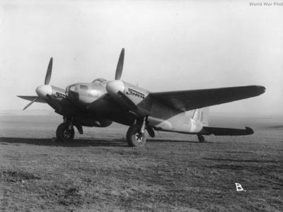 DH Mosquito B.IV Series II DK290