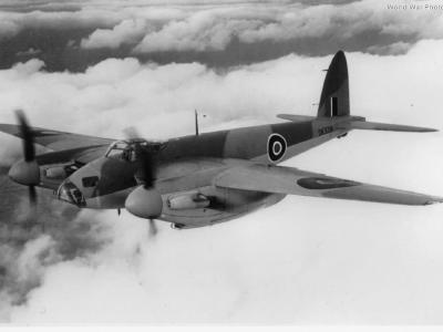Mosquito B IV DK338 1943