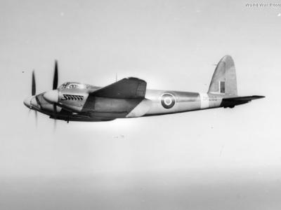 Mosquito IV DK290