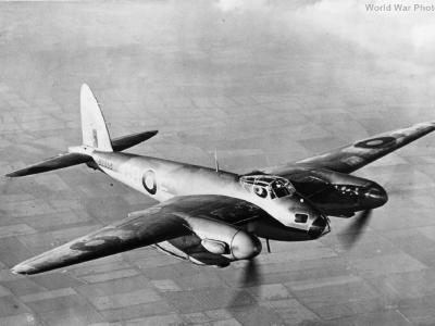 Mosquito DZ353 105 Sqn
