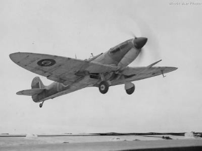 Supermarine Seafire II HMS Furious