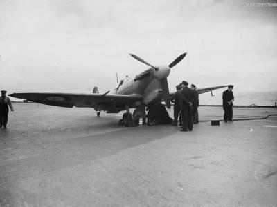 Supermarine Seafire Mk IB trials 1942