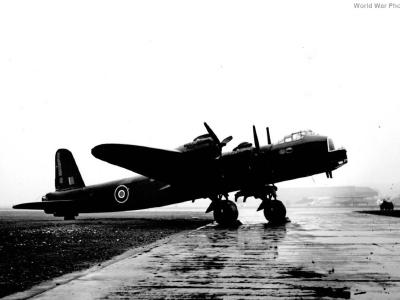 Short Stirling Mk IV