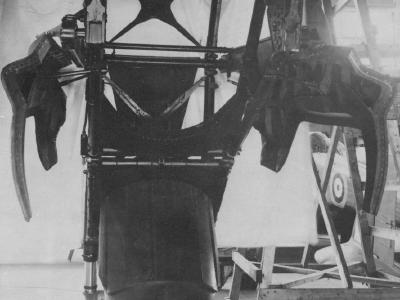 Stirling undercarriage 2