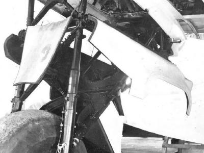 Stirling undercarriage 3
