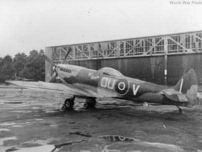Spitfire Mk XVI