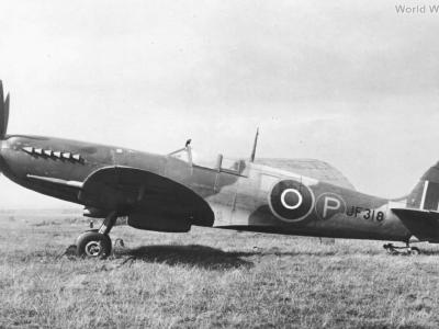Spitfire JF318