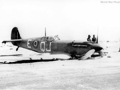 Spitfire V BR523