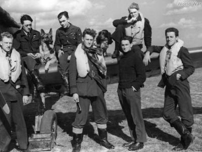 Spitfire pilots 19 Sqn 1940
