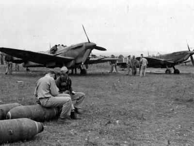 Supermarine Spitfire V and IX in France 1944
