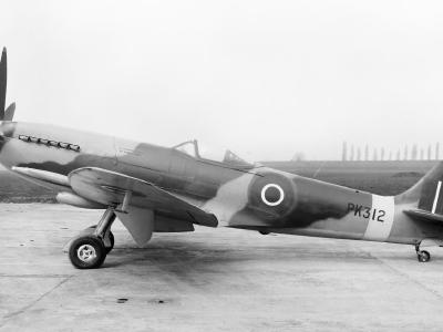 Spitfire Mk 22 serial PK312 – Griffon-powered variant
