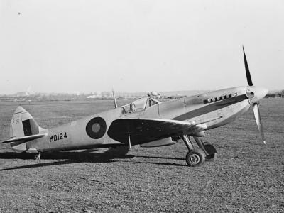 Spitfire HF Mk VII MD124