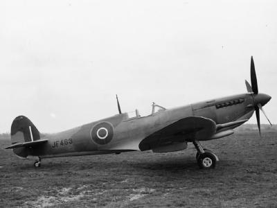Spitfire Mk VIII JF463