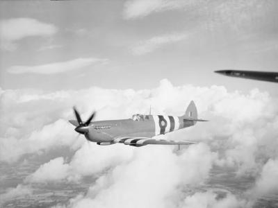 Supermarine Spitfire PR XI PL775 A of No. 541 Squadron