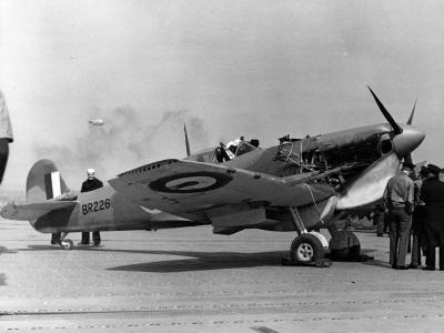 Spitfire BR226 USS Wasp 1942