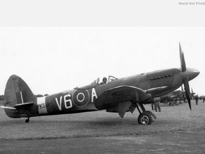 Spitfire F22 PK519 1947