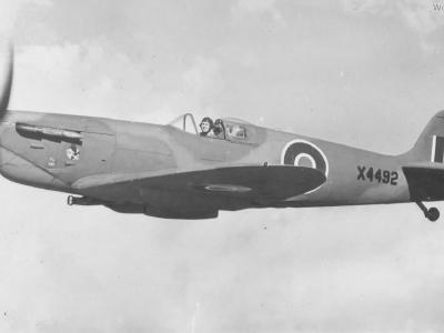 Spitfire PR Mk IV X4492