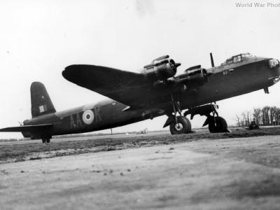 Stirling III EF466 AA-K 75 Sqn