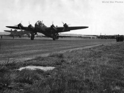 Stirling IV horsa glider 1944