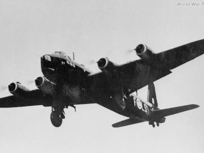 Stirling I 15 Sqn 1942