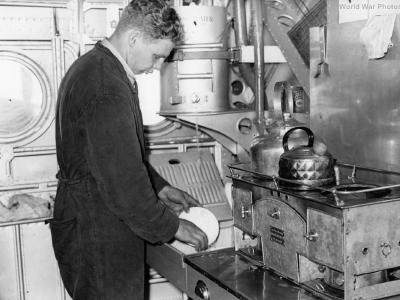 Short Sunderland INTERIOR