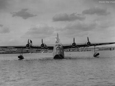 Short Sunderland 4