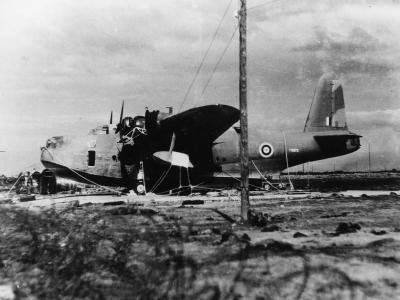 Short Sunderland T9072