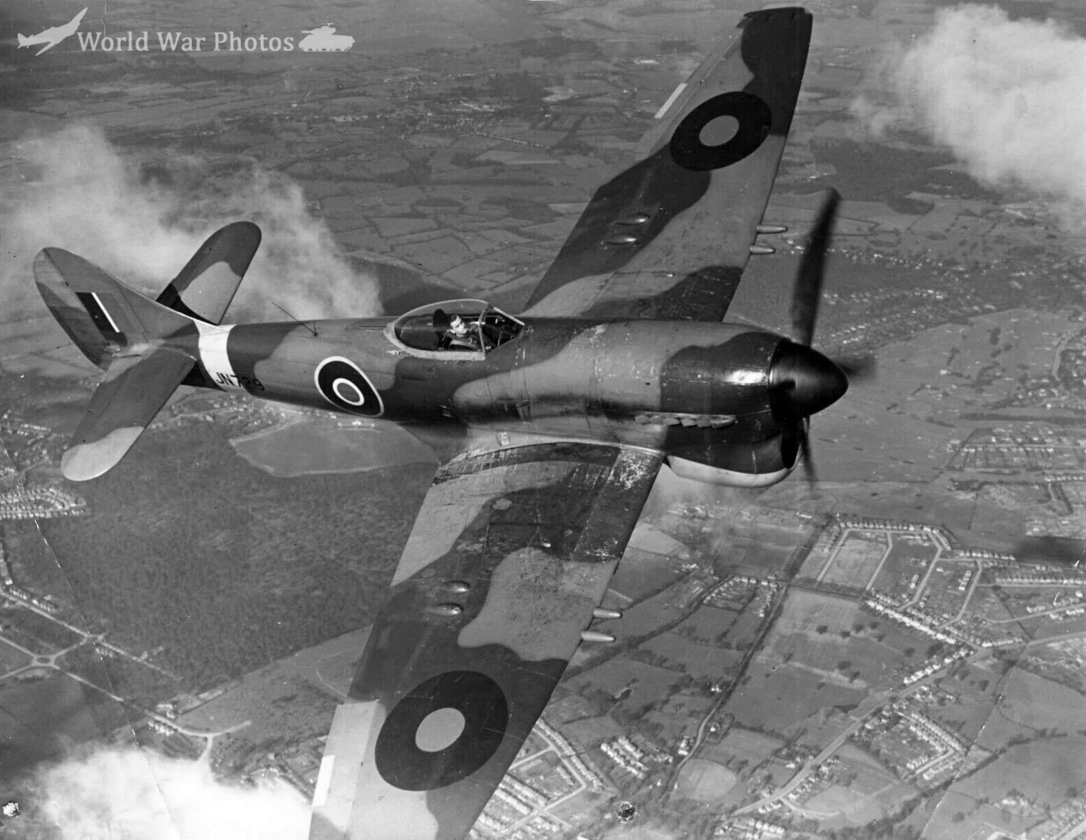 Tempest V JN729 1943