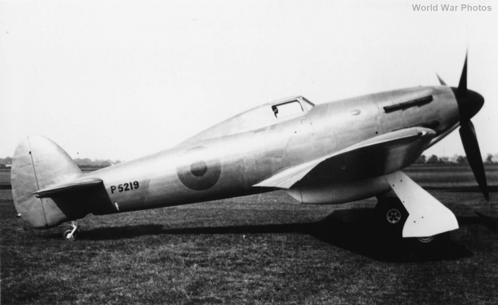 Hawker Tornado P5219
