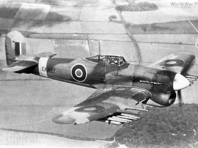 Hawker Typhoon IB EK497