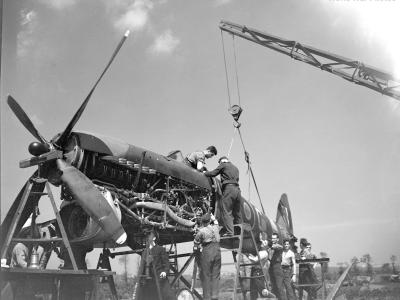 Hawker Typhoon MN860 197