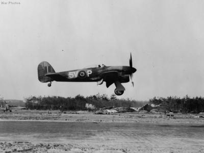 Typhoon RB402 5V-P No. 439 Squadron RCAF, Goch