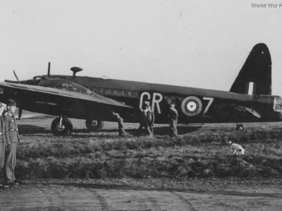 Captured Polish Wellington Mk IV Z1277 GR-Z
