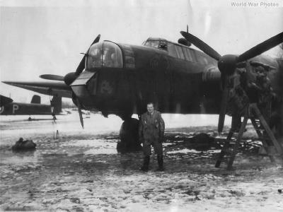 US Pilot Charles Whitehead 71 Eagle Squadron Whitley 1941