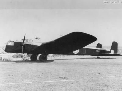 Whitley Mk V EB305