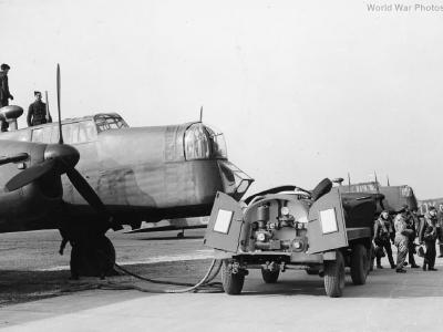 Whitleys 102 Squadron refuelling