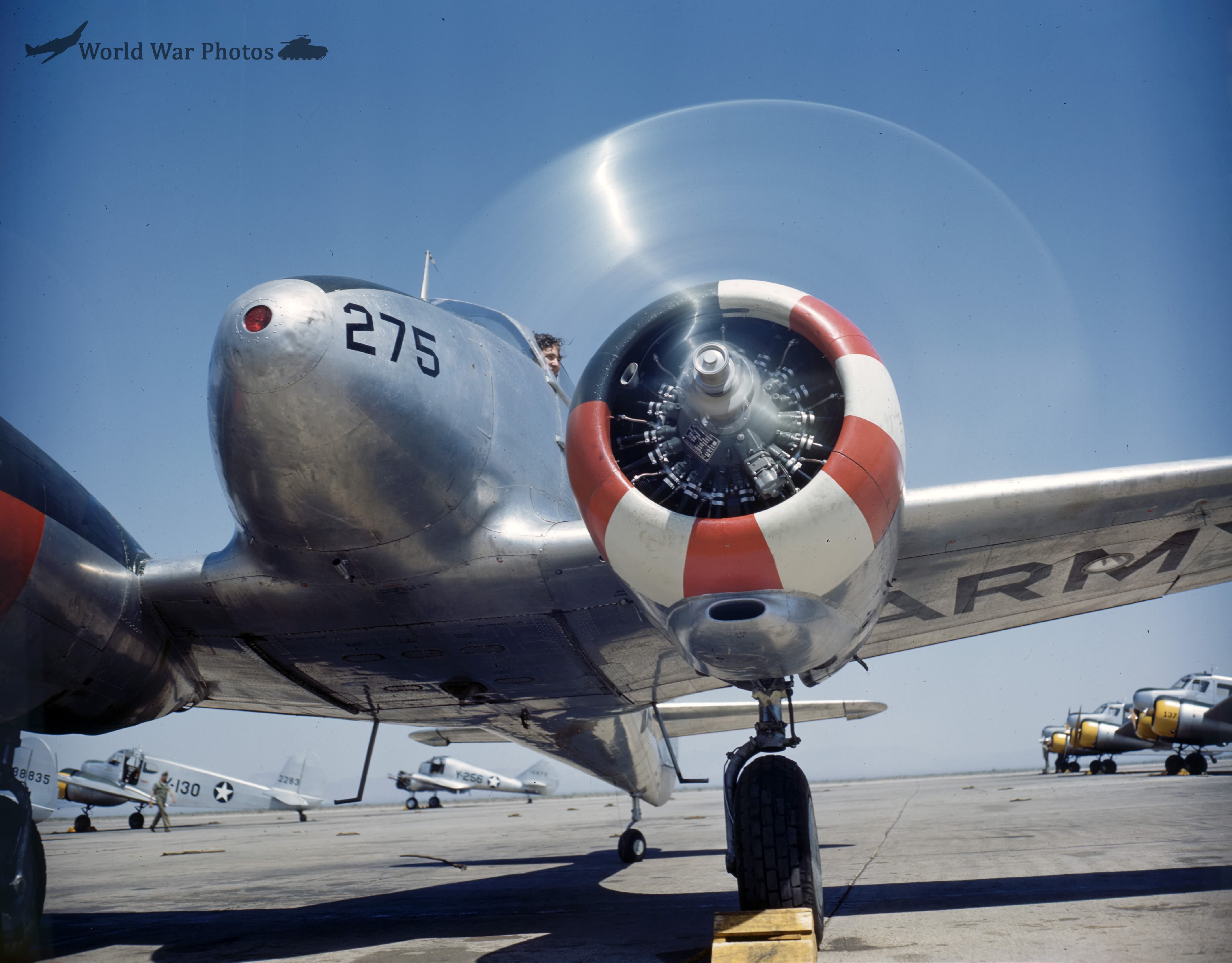 Curtiss-Wright AT-9 275