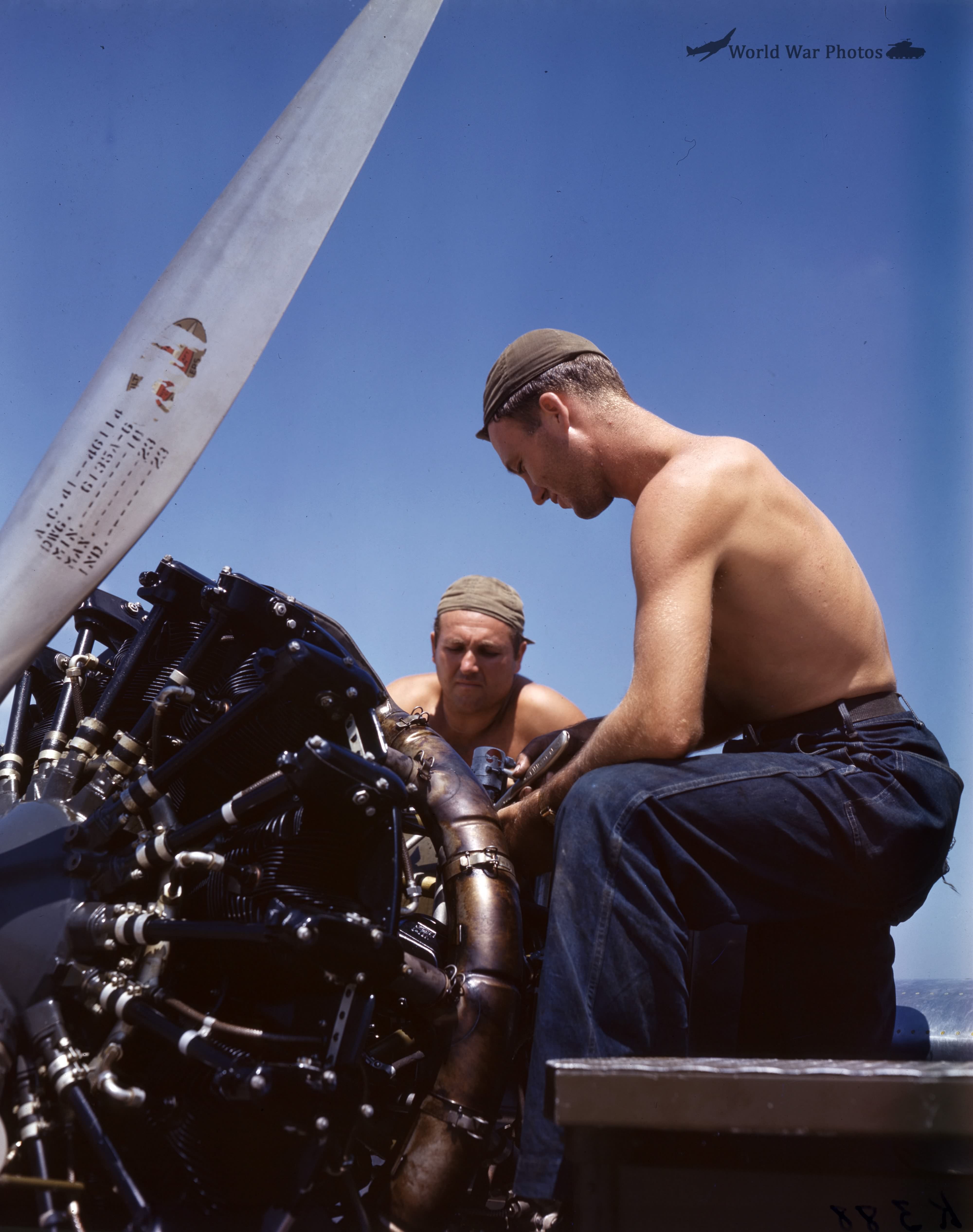 AT-9 engine