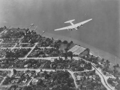 Heavy bomber XB-15 over Lake Washington