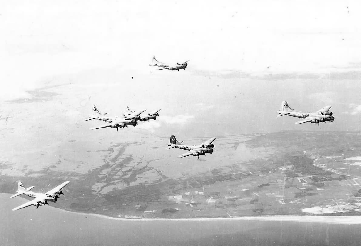 384th Bomb Group B-17G Bombers Flying Over Coast | World War Photos