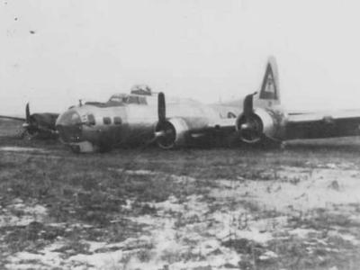 Crashed B-17G