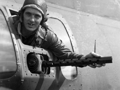 B-17 Waist Gunner 385th Bomb Group 8th Air Force