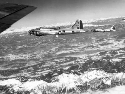 B-17G 15AF Raid 44-8105