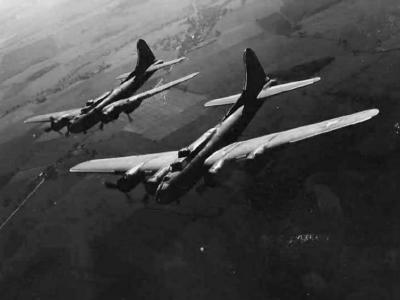 B-17 of 303rd Bomb Group Over England