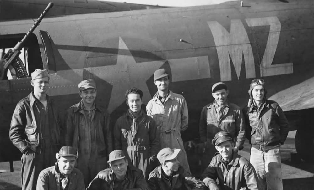 B-17 Flying Fortress And Crew Of The 96th Bomb Group 413th BS Named Big ...