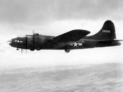 B-17 Flying Fortress 42-6089
