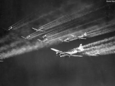 2nd Bomb Group B-17 formation 44