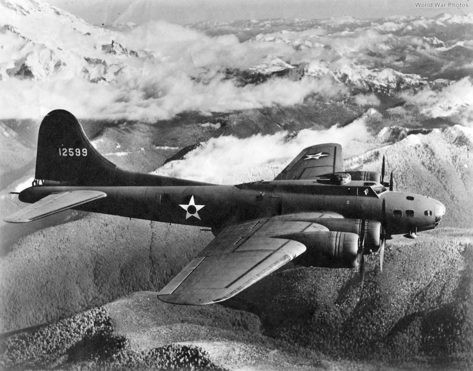 B-17E Flying Fortress 41-2599 2 | World War Photos