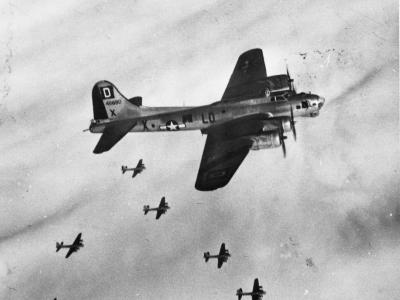 100th Bomb Group B-17 44-8680 LD-X